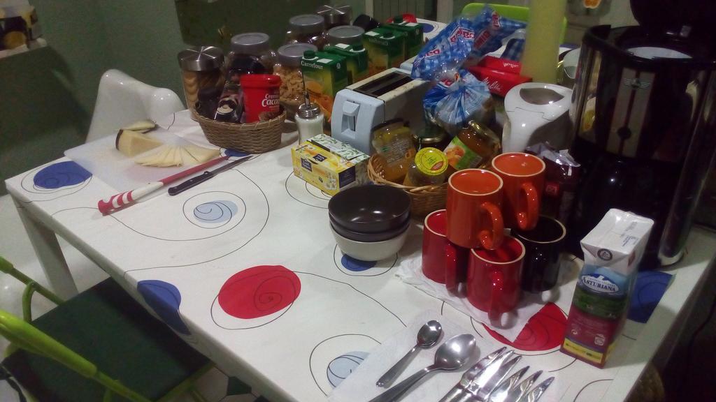 San Juan Hostel Madryt Zewnętrze zdjęcie
